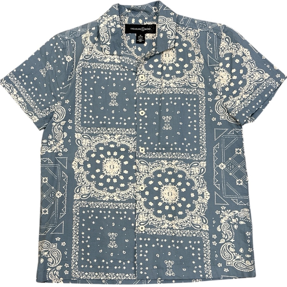 Treasure & Bond Light Blue Bandanna Short Sleeve Button Down Youth Boy Size 8/10